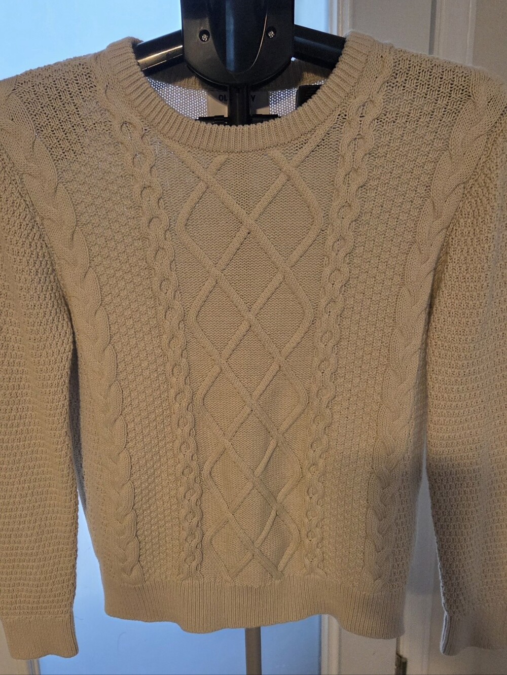 Old Navy Kids Cable Knit Winter Sweater - Cream, Size L 10-12 EUC